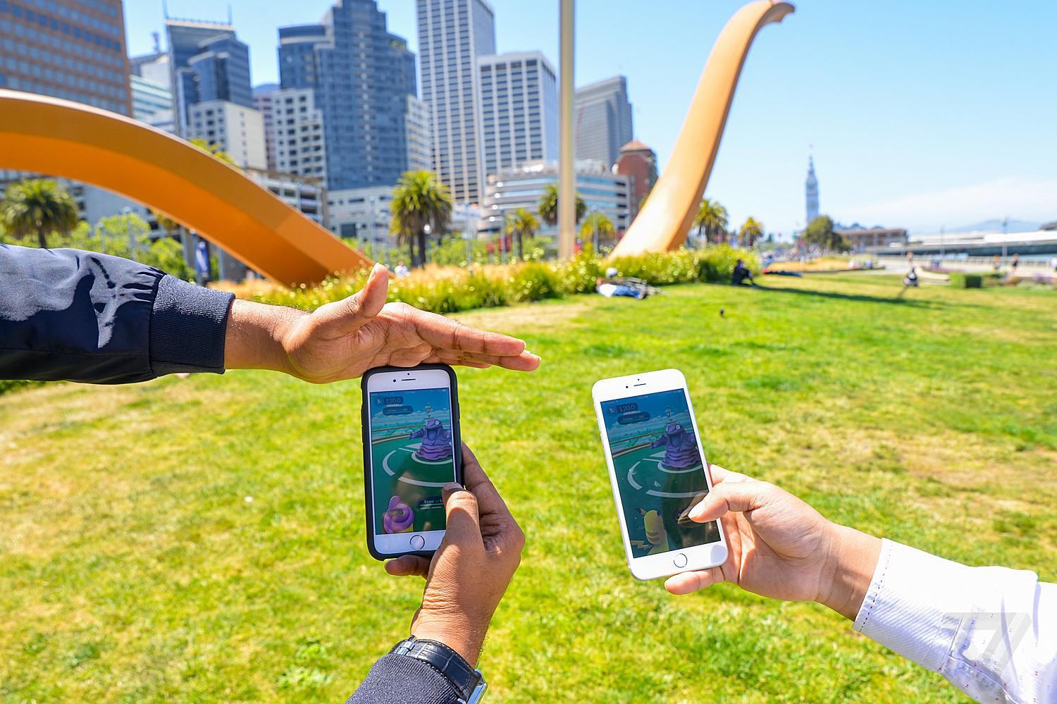 Le succès de Pokémon Go utilisé par les criminels pour dépouiller les joueurs