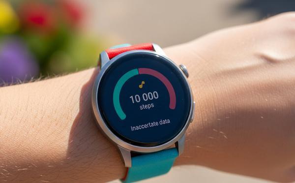 “Votre montre connectée vous ment” : pourquoi les 10 000 pas n’ont jamais été nécessaires selon cette dernière étude