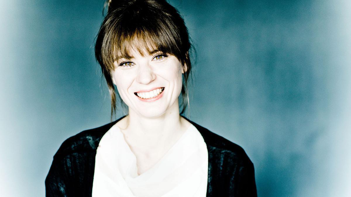 ANNA FEDOROVA ANNA FEDOROVA