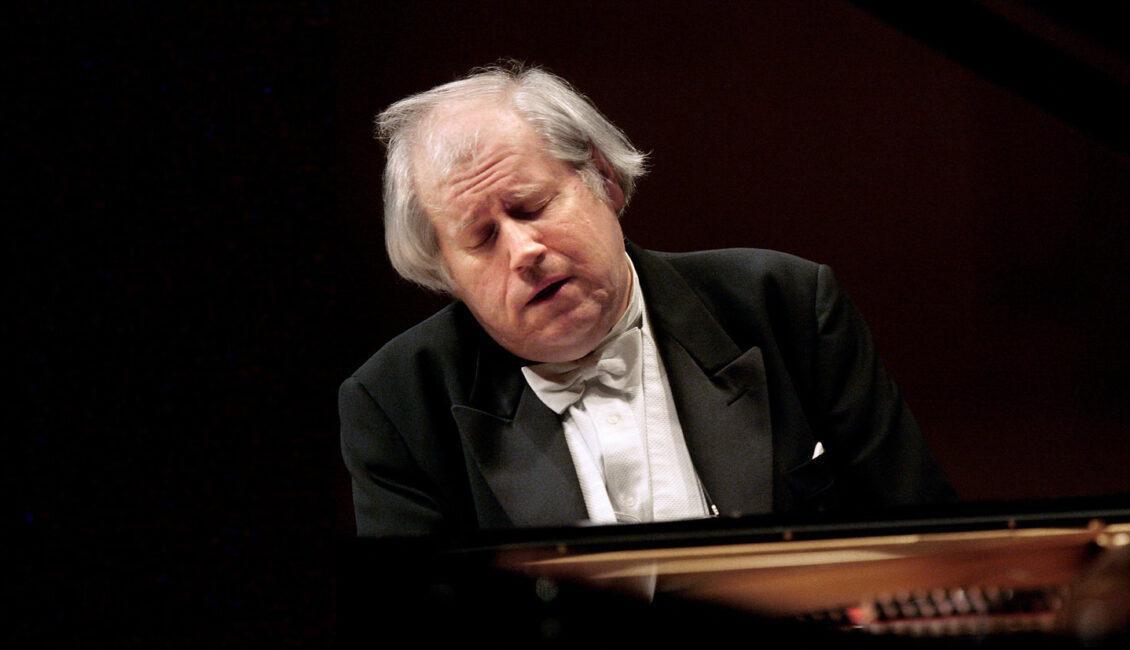 VITE STRAORDINARIE: GRIGORY SOKOLOV VITE STRAORDINARIE: GRIGORY SOKOLOV
