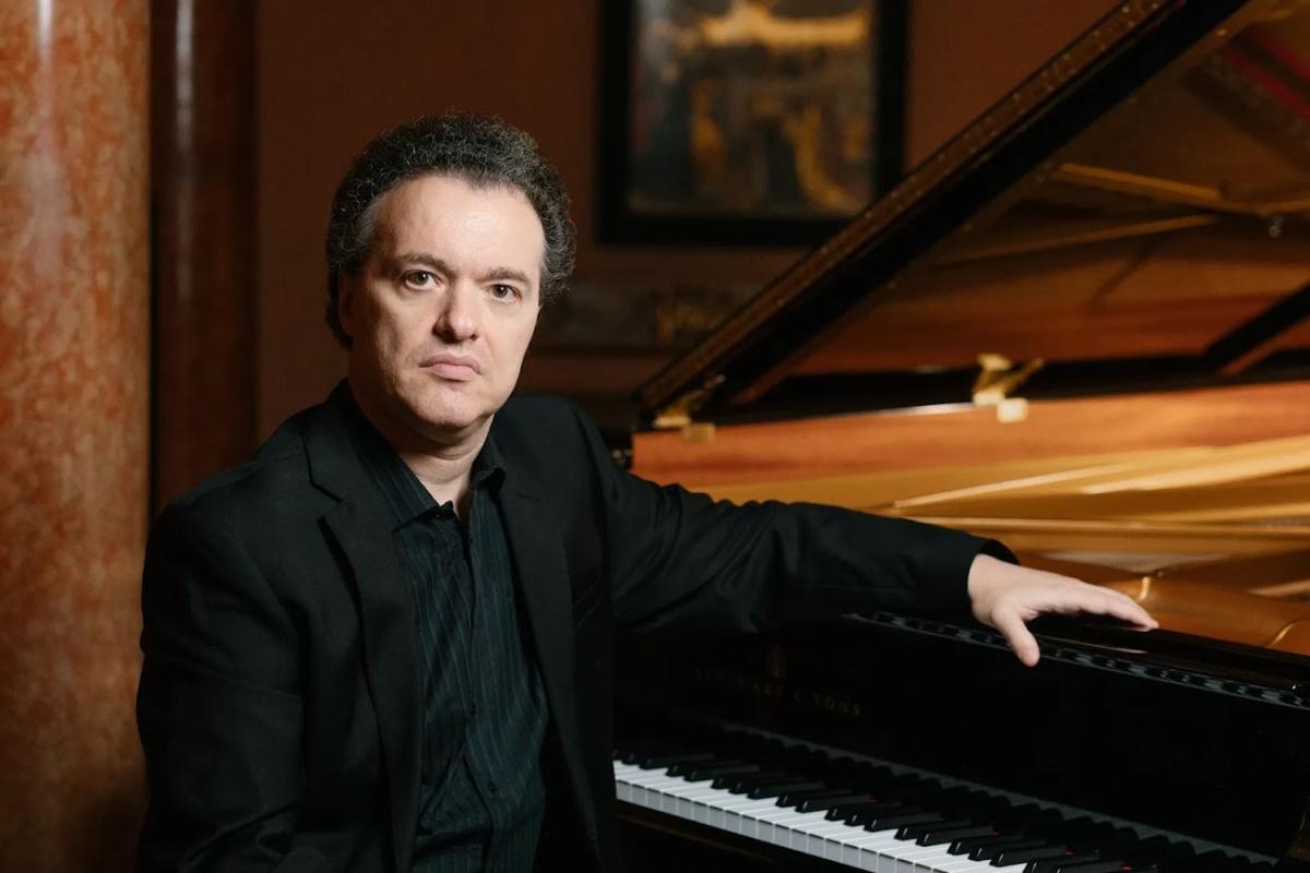 Evgeny Kissin con l'Orchestra del Teatro Comunale di Bologna