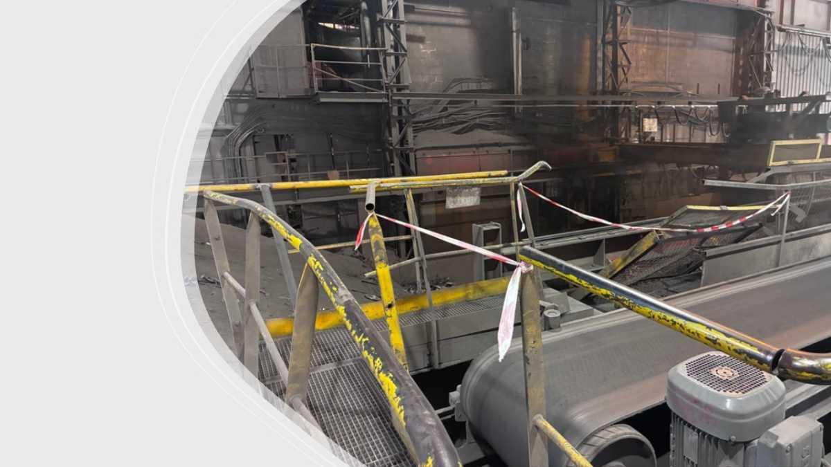 TRÉMIE COKE : DES PROTECTIONS DÉGRADÉES