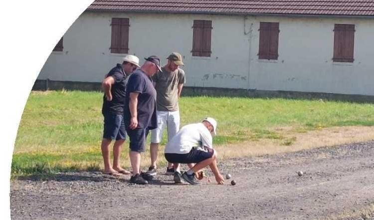 Concours de boules à Sept-Fons !