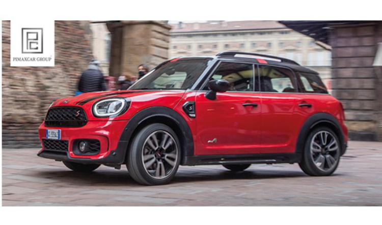 MINI ONE Countryman Business con vantaggio cliente di 2.230 €