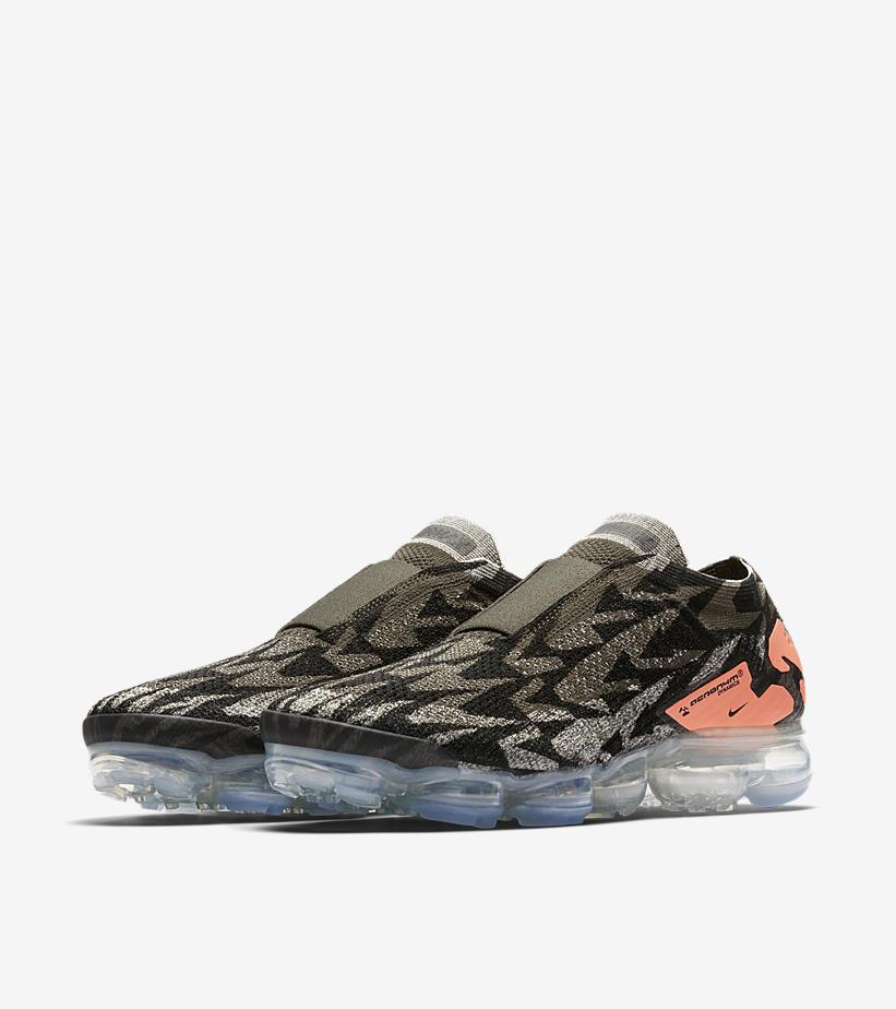 NIKE Vapormax Moc 2 x Acronym Dark Stucco NIKE Vapormax Moc 2 x Acronym Dark Stucco