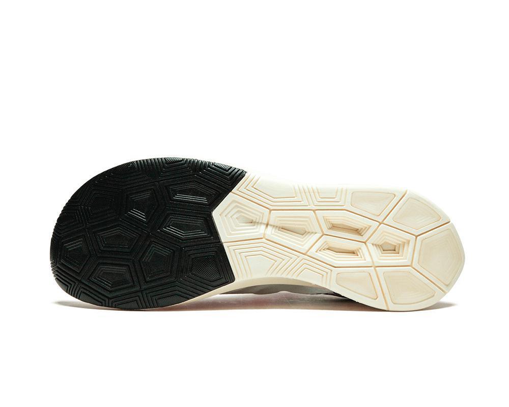 NIKE Zoom Fly x Off-White NIKE Zoom Fly x Off-White