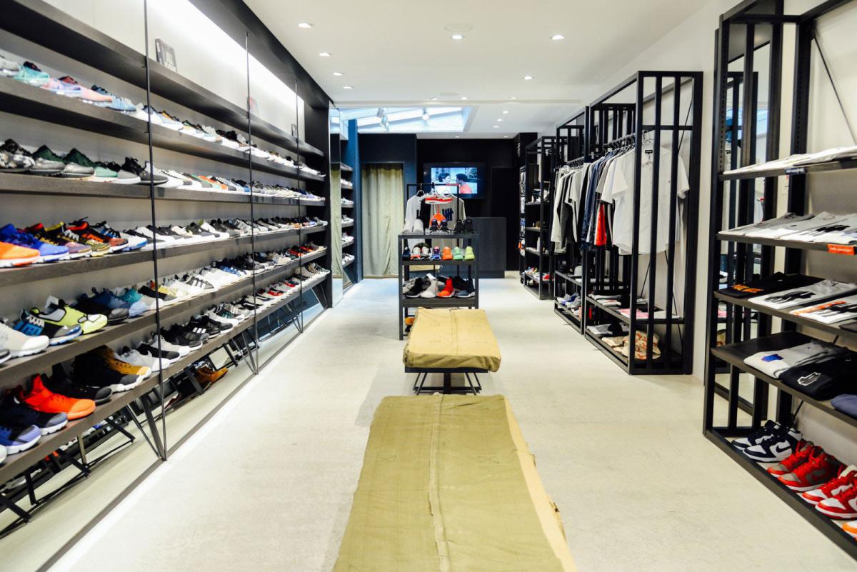 UNDEFEATED OSAKA UNDEFEATED OSAKA