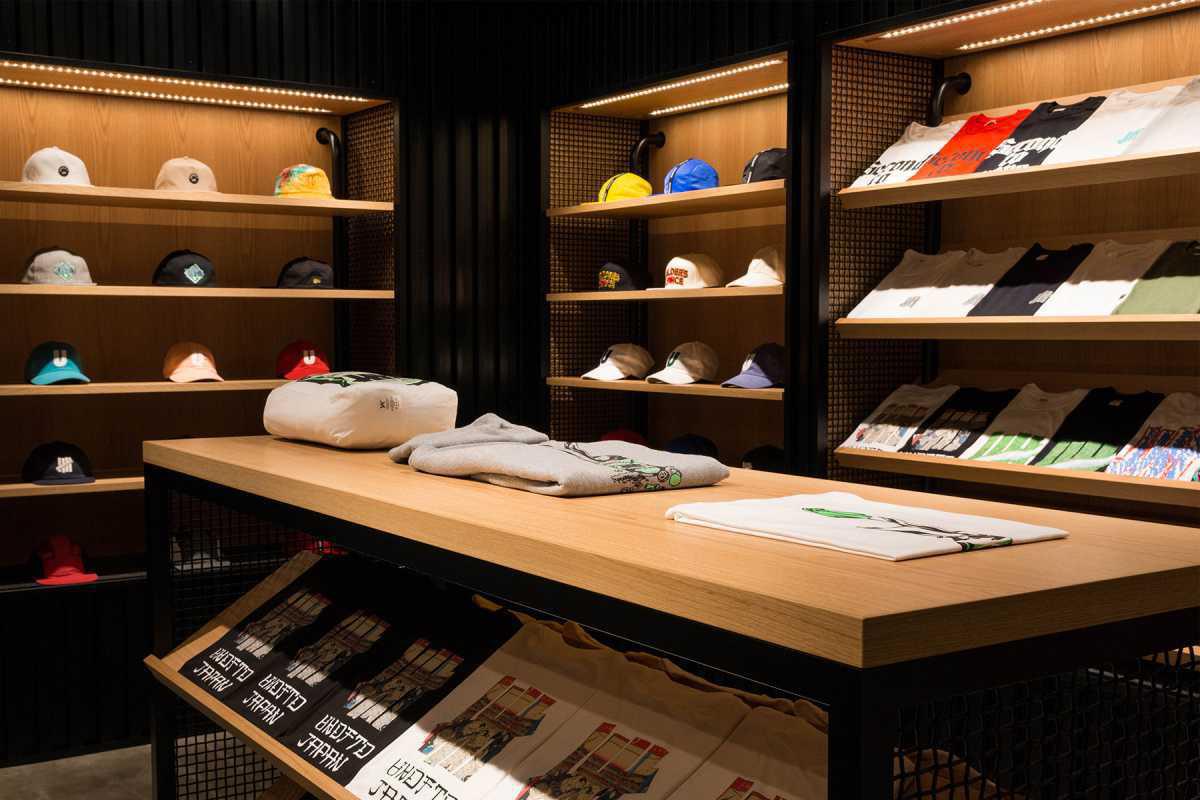 UNDEFEATED HARAJUKU UNDEFEATED HARAJUKU