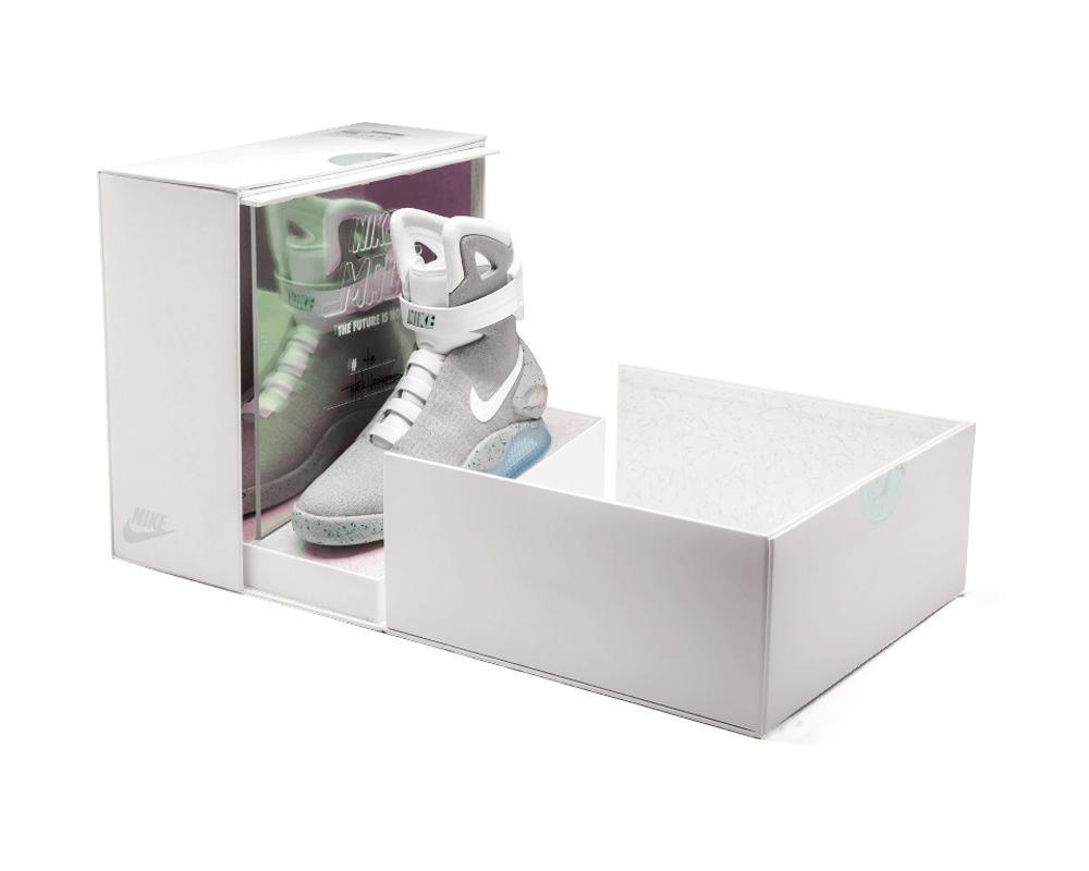 NIKE Mag Back to the Future NIKE Mag Back to the Future