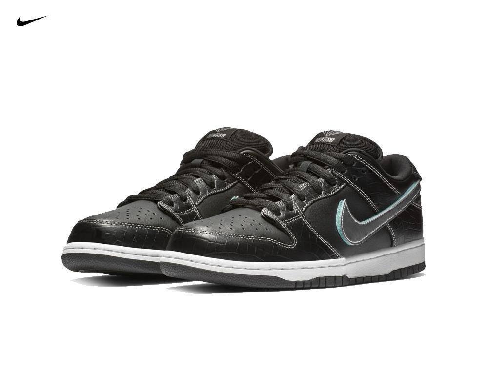 NIKE SB Dunk Low x Diamond Supply Co Black