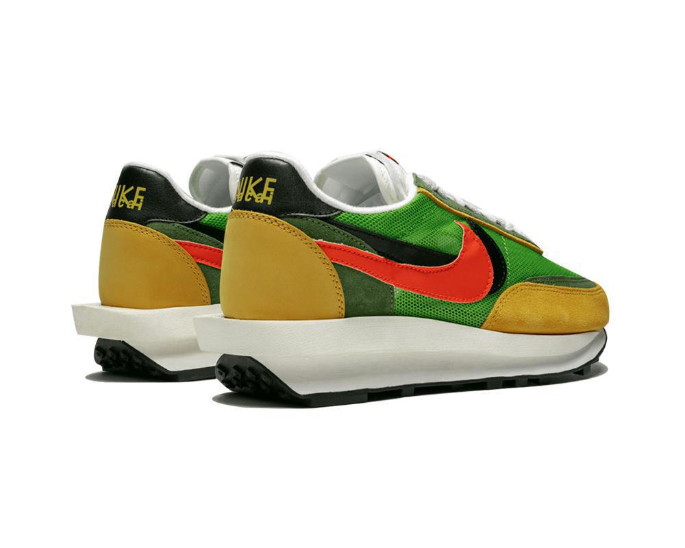 NIKE LD Waffle x Sacai Green NIKE LD Waffle x Sacai Green