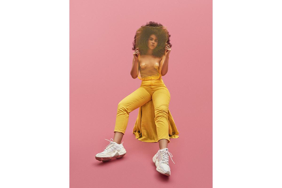 Premier regard sur NAKED x adidas Consortium Magmur Runner "White" et "F&F". Premier regard sur NAKED x adidas Consortium Magmur Runner "White" et "F&F".