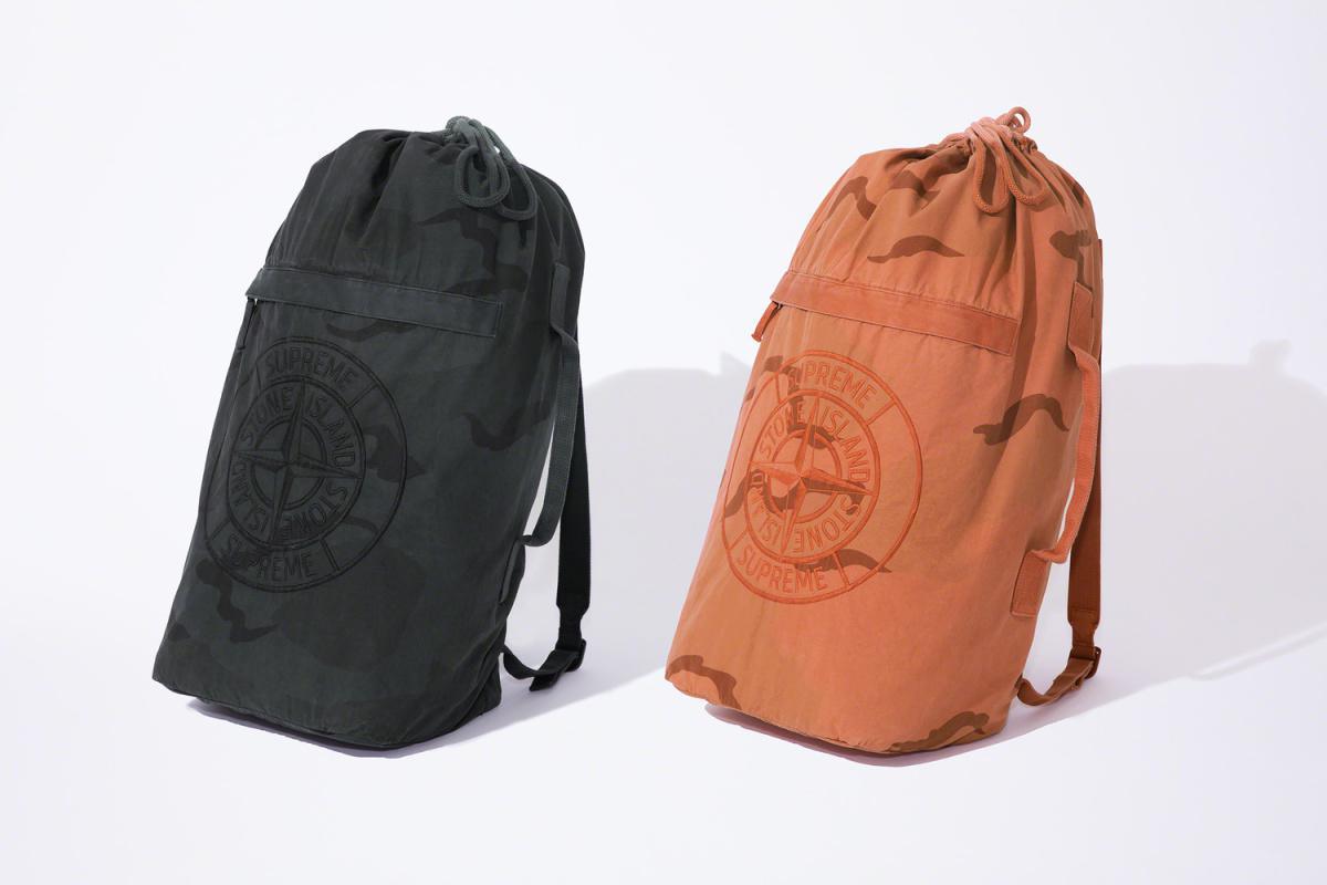Supreme®/Stone Island®