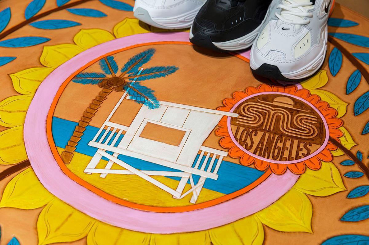 SNEAKERSNSTUFF LOS ANGELES SNEAKERSNSTUFF LOS ANGELES