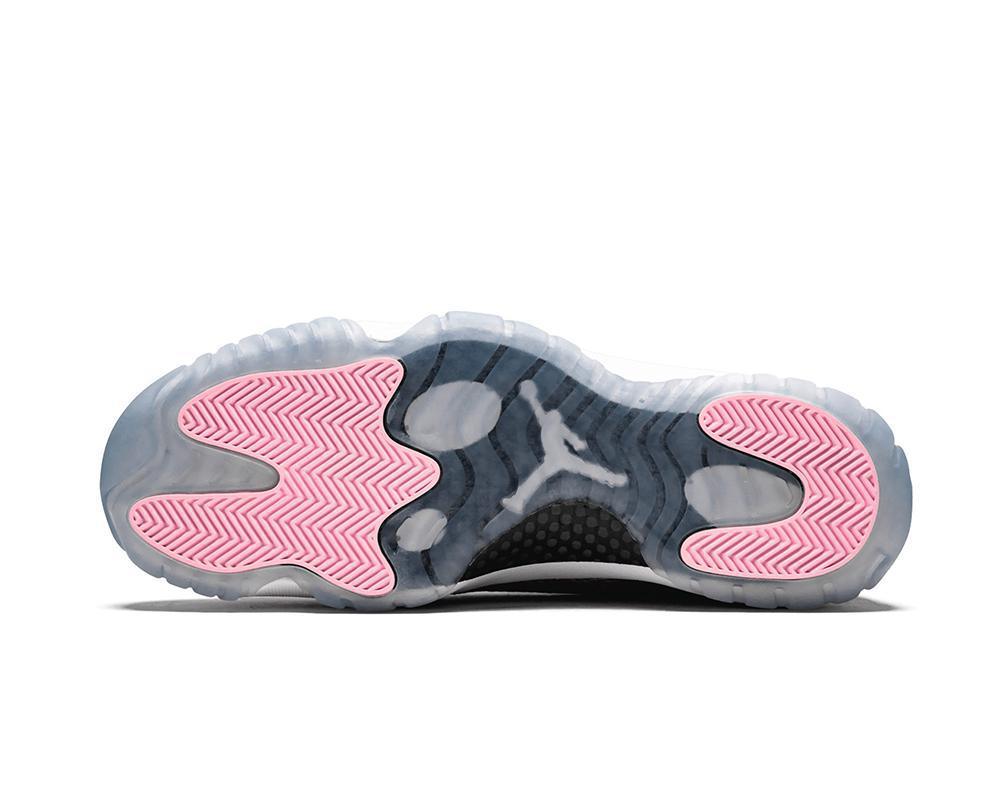 Air JORDAN XI retro x Pink Snakeskin Sample Air JORDAN XI retro x Pink Snakeskin Sample