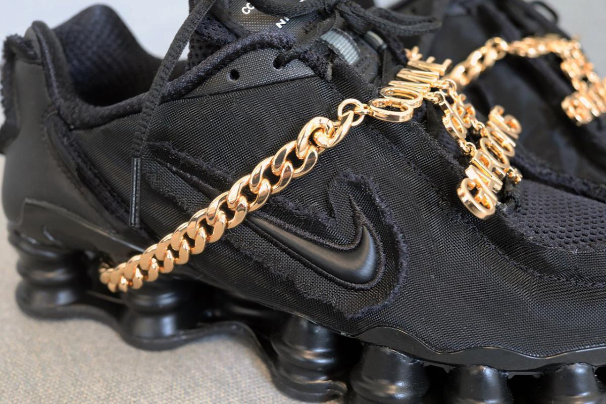 COMME des GARÇONS x Nike Shox TL en Triple Black COMME des GARÇONS x Nike Shox TL en Triple Black