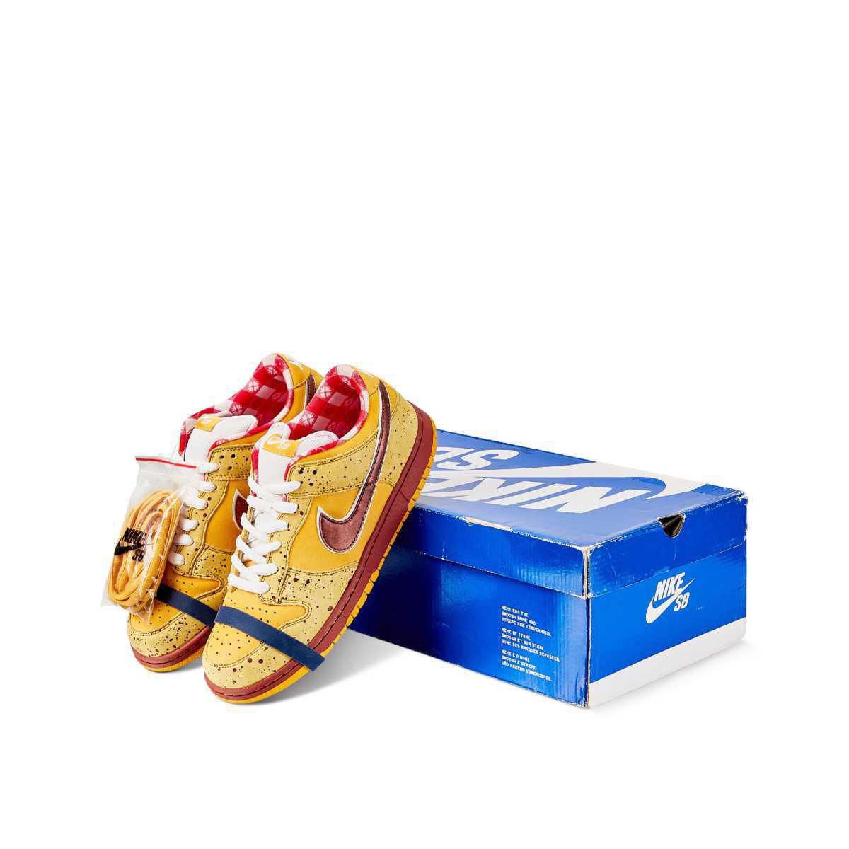 NIKE SB Dunk Low x CNCPTS Yellow Lobster NIKE SB Dunk Low x CNCPTS Yellow Lobster