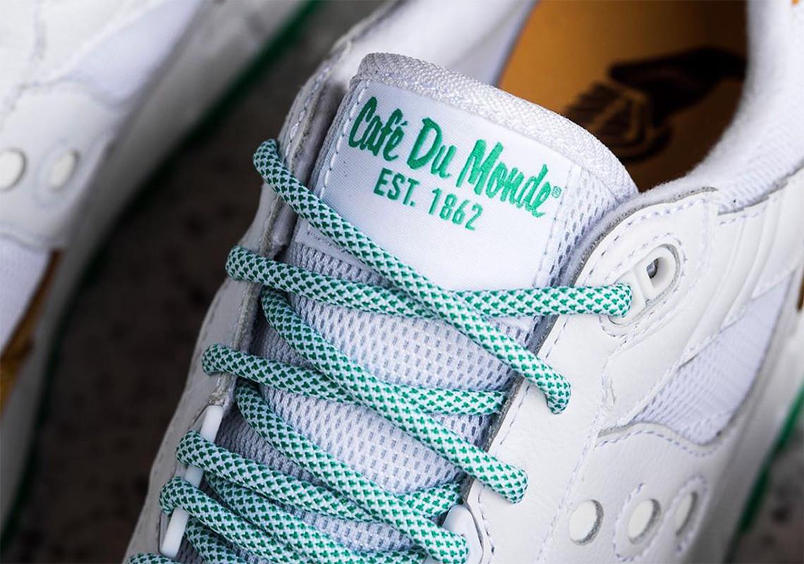 Politics dévoile une silhouette encore plus limitée de la Saucony Shadow à 157 exemplaires pour célébrer les 157 ans du Café du Monde