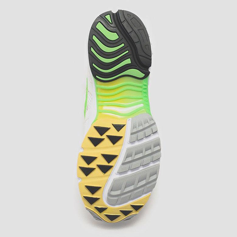 KITH et Saucony font revivre la Grid Web de 2000 KITH et Saucony font revivre la Grid Web de 2000