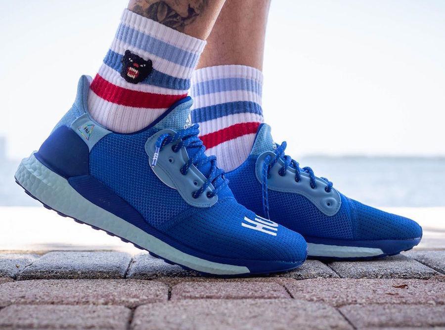 ADIDAS SOLAR HU GLIDE IN BLUE