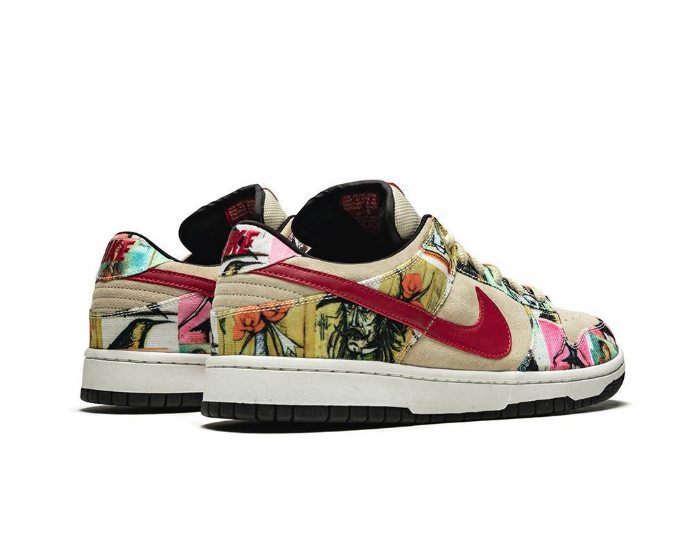 NIKE SB Dunk Low Paris NIKE SB Dunk Low Paris