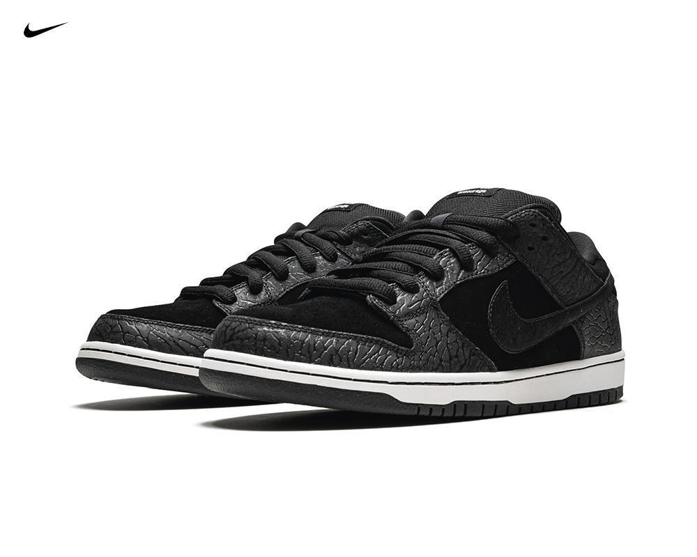 NIKE SB Dunk Low x Entourage F&F