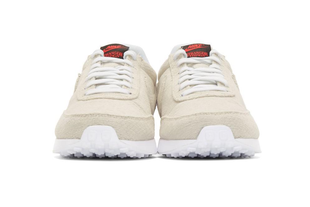 Deux sneakers Nike x Stranger Things jamais vues auparavant viennent de dropper