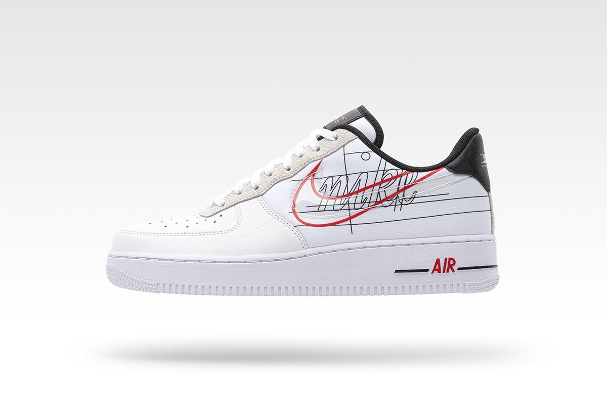 Nike célèbre l'évolution de la Swoosh avec de nouveaux packs de baskets Nike célèbre l'évolution de la Swoosh avec de nouveaux packs de baskets