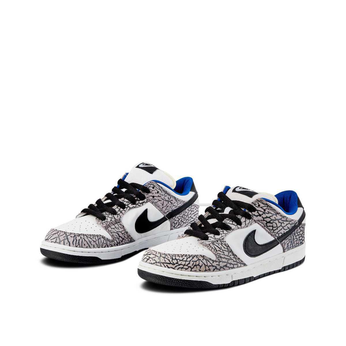 NIKE SB Dunk Low x Supreme White Cement NIKE SB Dunk Low x Supreme White Cement