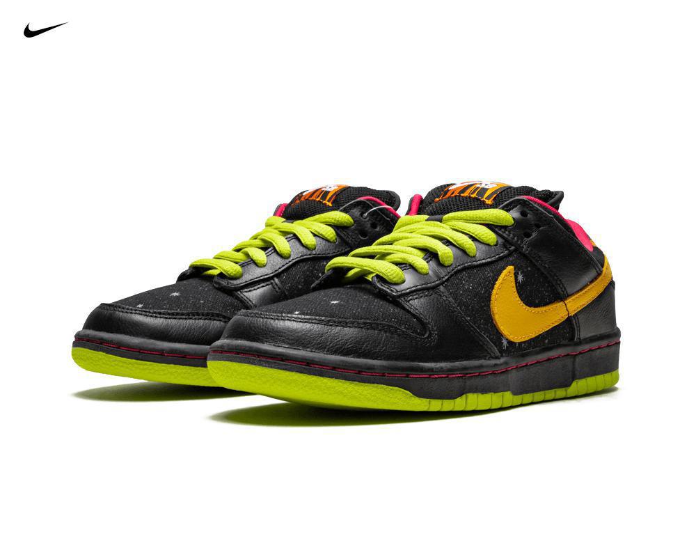 Nike SB Dunk Low Space Tiger Nike SB Dunk Low Space Tiger