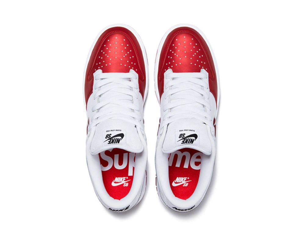 NIKE SB Dunk Low x Supreme White Red NIKE SB Dunk Low x Supreme White Red
