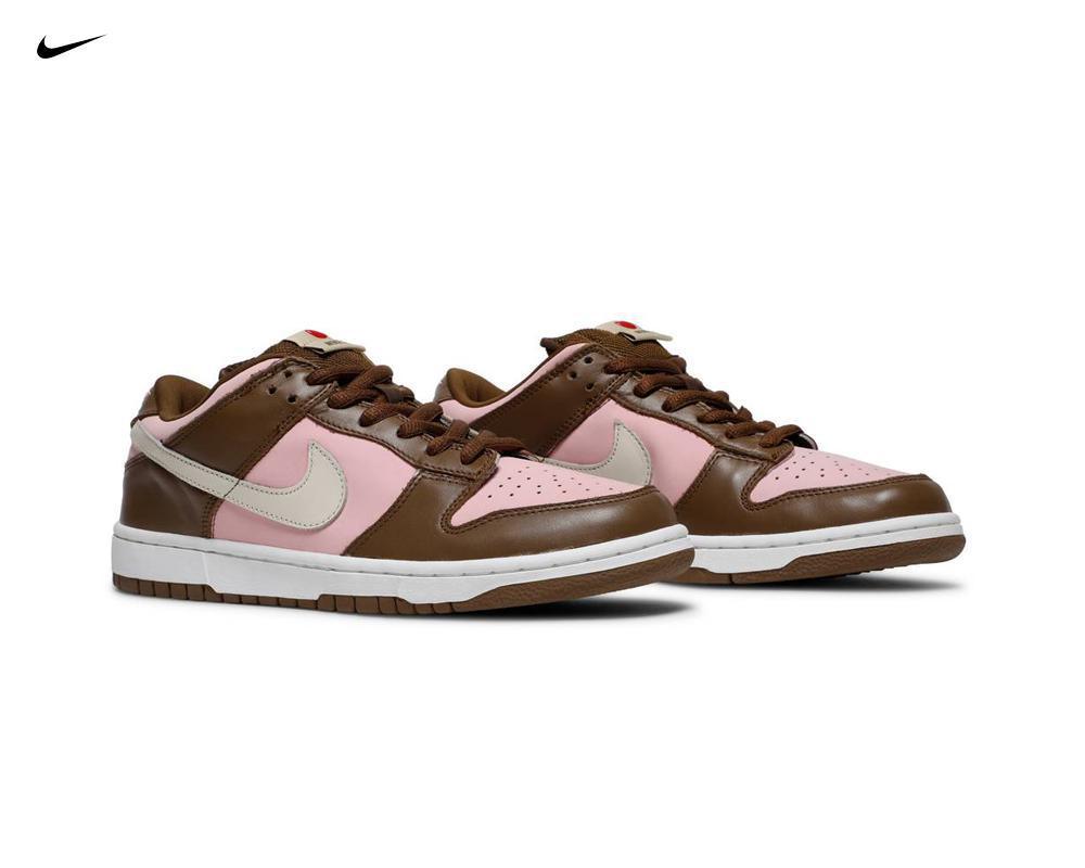 NIKE SB Dunk Low x Stussy Cherry NIKE SB Dunk Low x Stussy Cherry