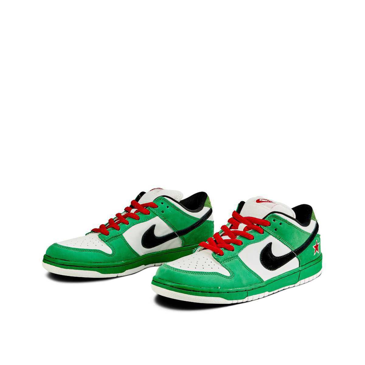 NIKE SB Dunk Low Heineken NIKE SB Dunk Low Heineken