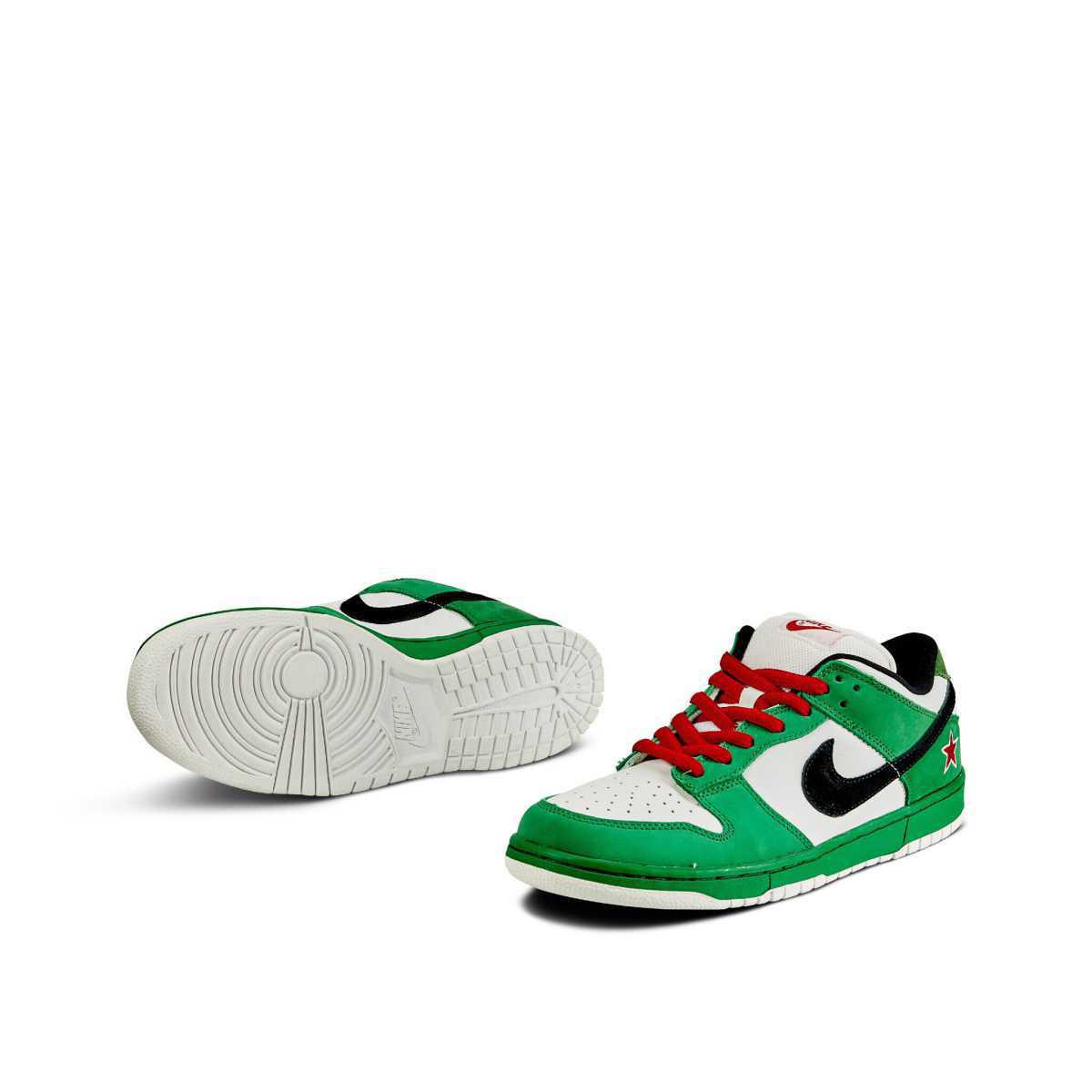 NIKE SB Dunk Low Heineken NIKE SB Dunk Low Heineken