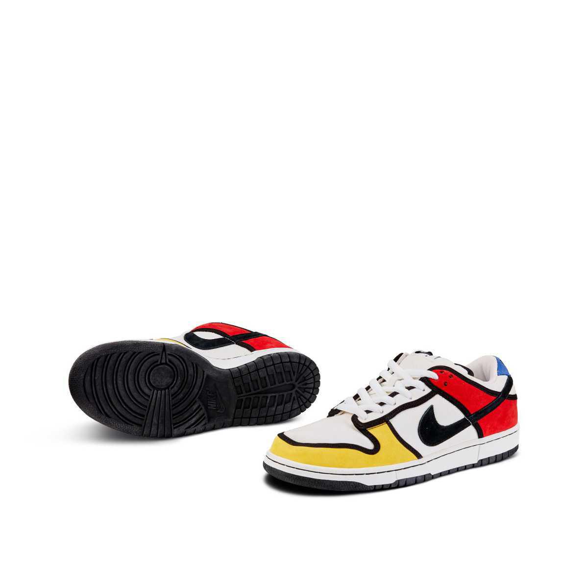 NIKE SB Dunk Low Piet Mondrian NIKE SB Dunk Low Piet Mondrian