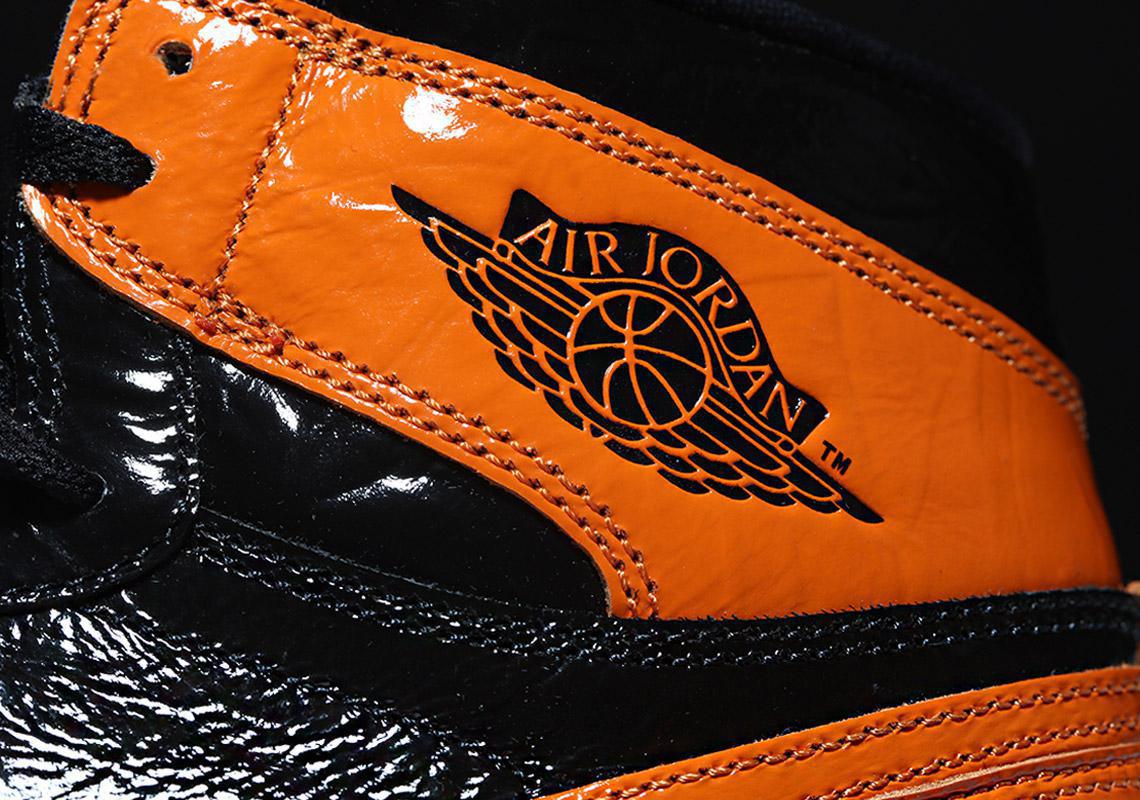 L' Air Jordan 1 "Shattered Backboard 3.0" sort le 26 octobre. L' Air Jordan 1 "Shattered Backboard 3.0" sort le 26 octobre.