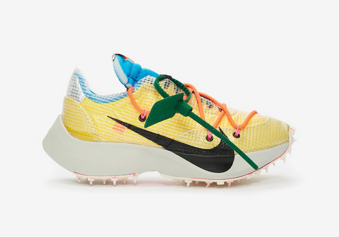 Off-White x Nike Vapor Street sortiront le 14 novembre.