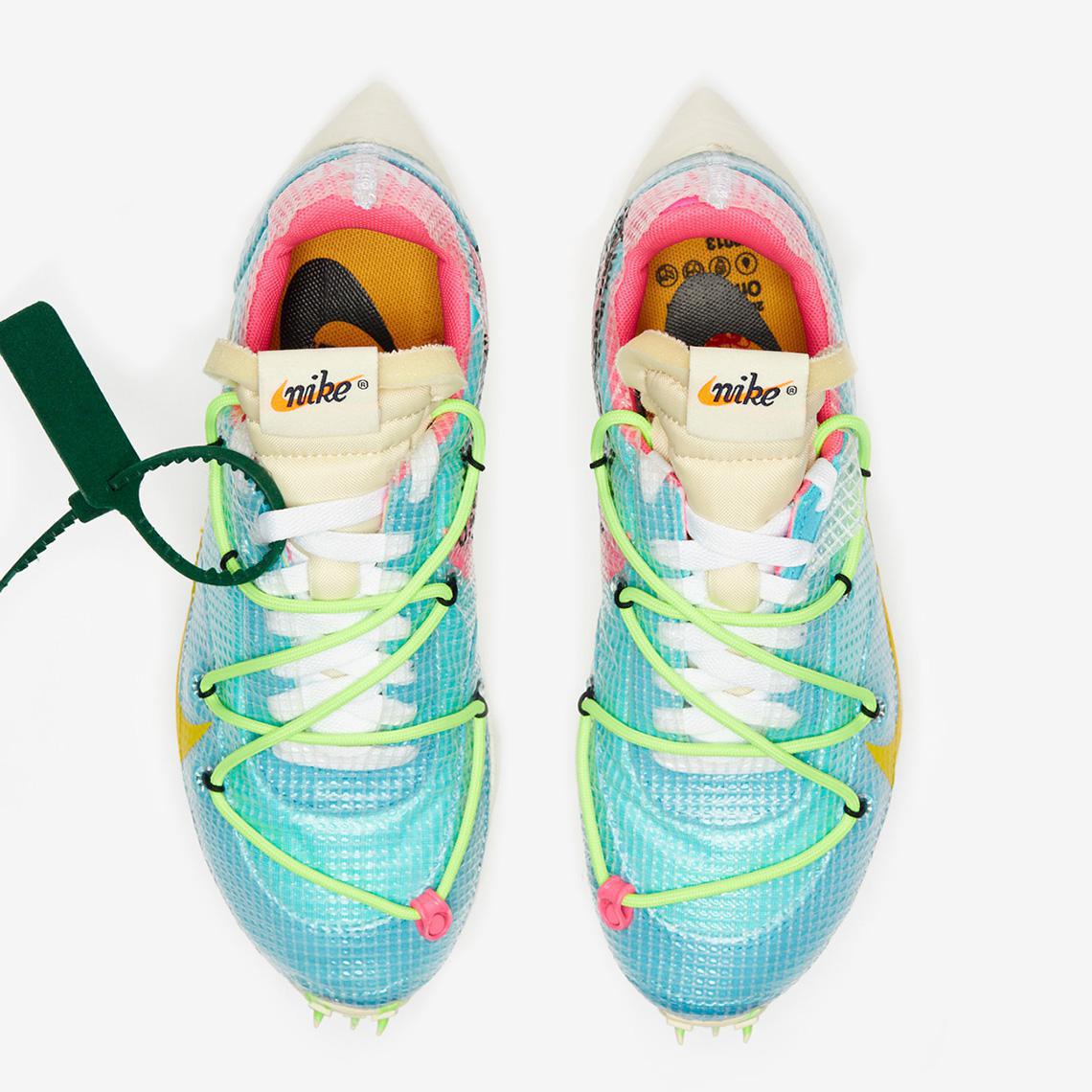 Off-White x Nike Vapor Street sortiront le 14 novembre. Off-White x Nike Vapor Street sortiront le 14 novembre.