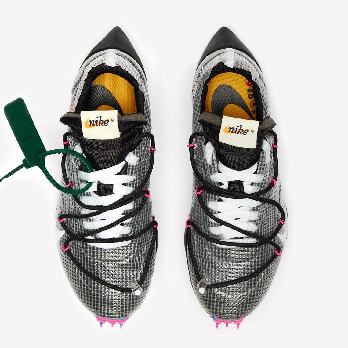 Off-White x Nike Vapor Street sortiront le 14 novembre. Off-White x Nike Vapor Street sortiront le 14 novembre.