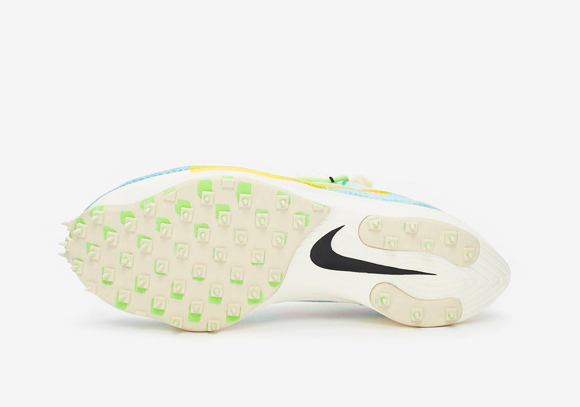 Off-White x Nike Vapor Street sortiront le 14 novembre. Off-White x Nike Vapor Street sortiront le 14 novembre.