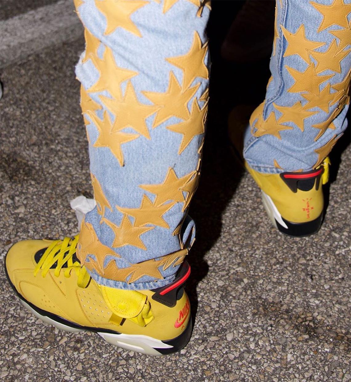Offset dévoile de plus près la Travis Scott x Air Jordan 6 "Cactus Jack" en jaune Offset dévoile de plus près la Travis Scott x Air Jordan 6 "Cactus Jack" en jaune