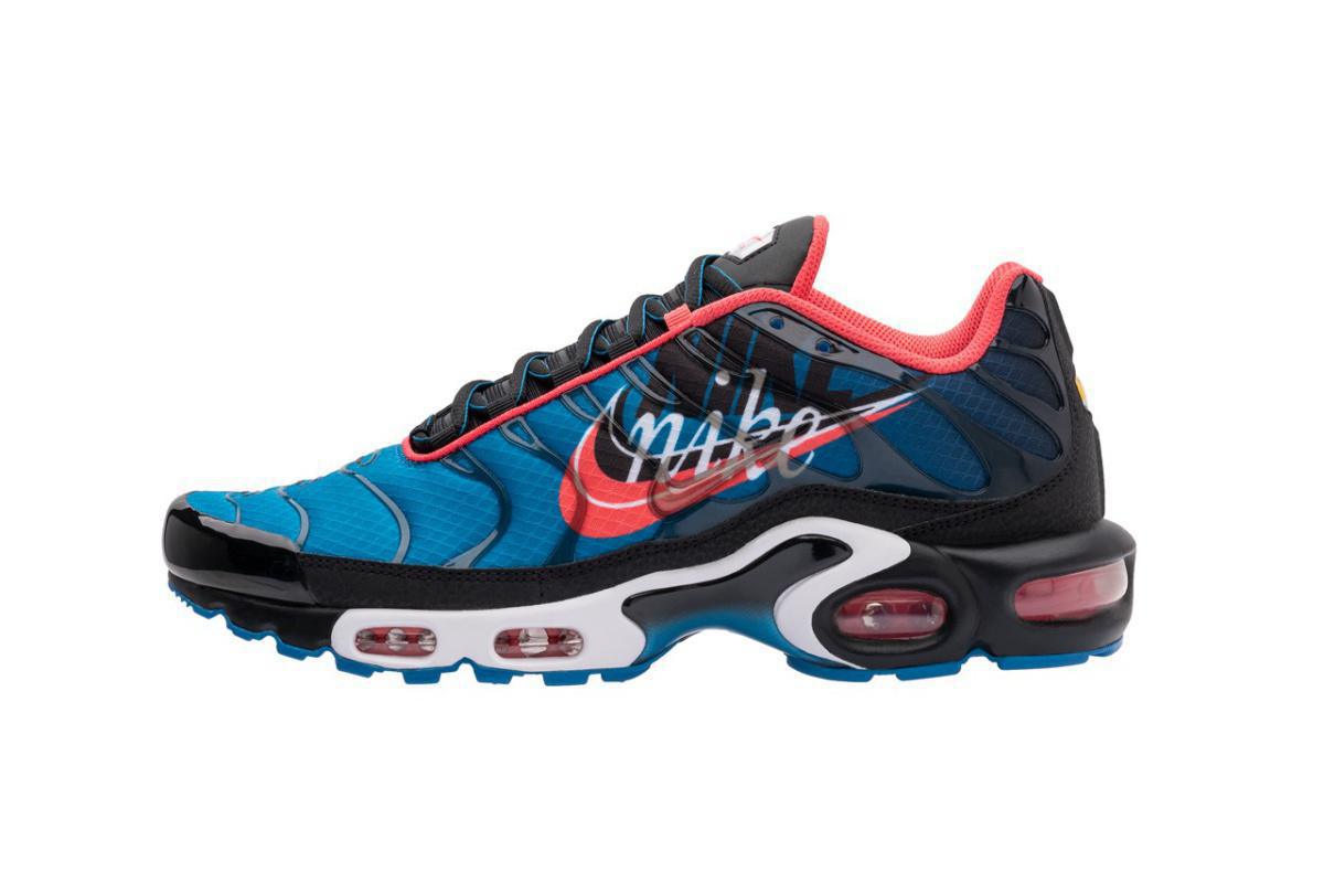 Nike présente le deuxième lot de baskets "Evolution of the Swoosh".