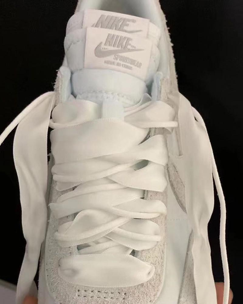 Encore une autre sacai x Nike LDWaffle a fait surface en ligne