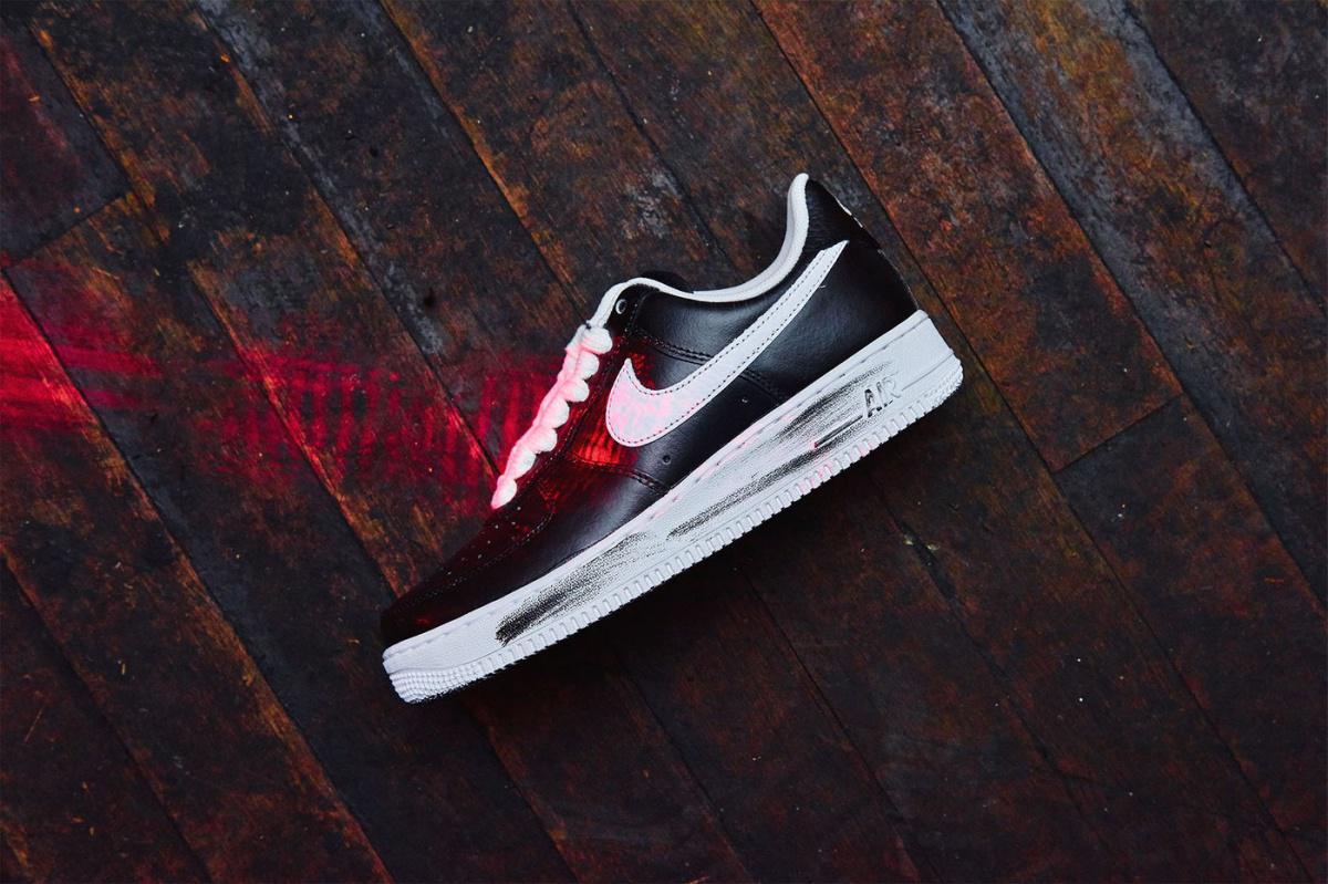 G-Dragon PEACEMINUSONE x Nike Air Force 1 "Para-Noise".