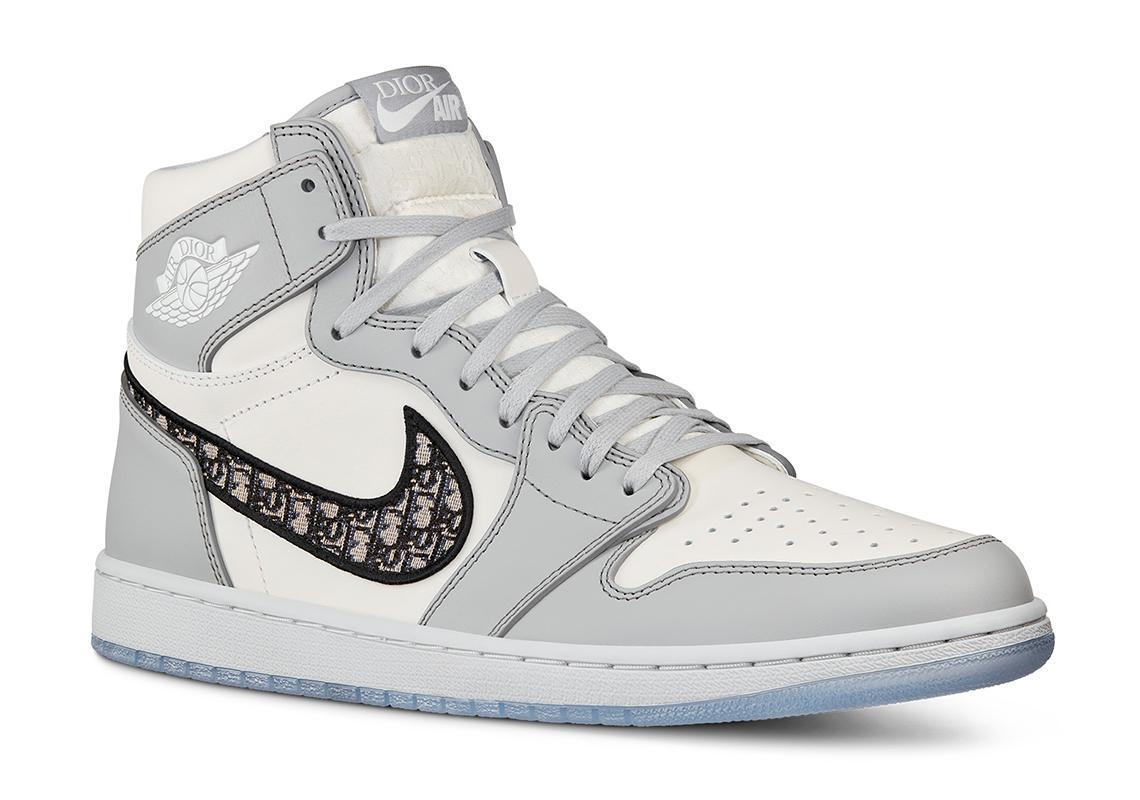 Le DIOR x Air Jordan 1 sortira en avril 2020 Le DIOR x Air Jordan 1 sortira en avril 2020