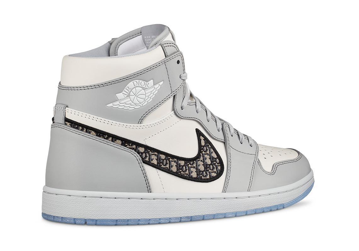 Le DIOR x Air Jordan 1 sortira en avril 2020 Le DIOR x Air Jordan 1 sortira en avril 2020