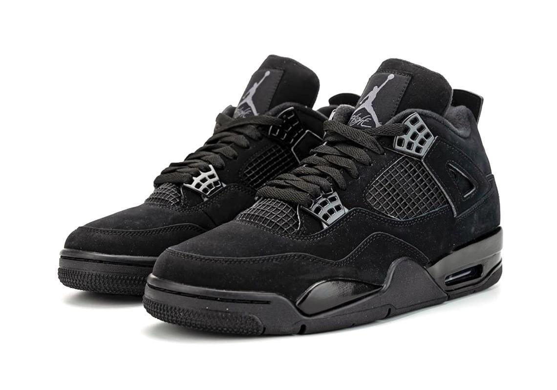 Un premier regard sur l'Air Jordan 4 "Black Cat" 2020 Un premier regard sur l'Air Jordan 4 "Black Cat" 2020