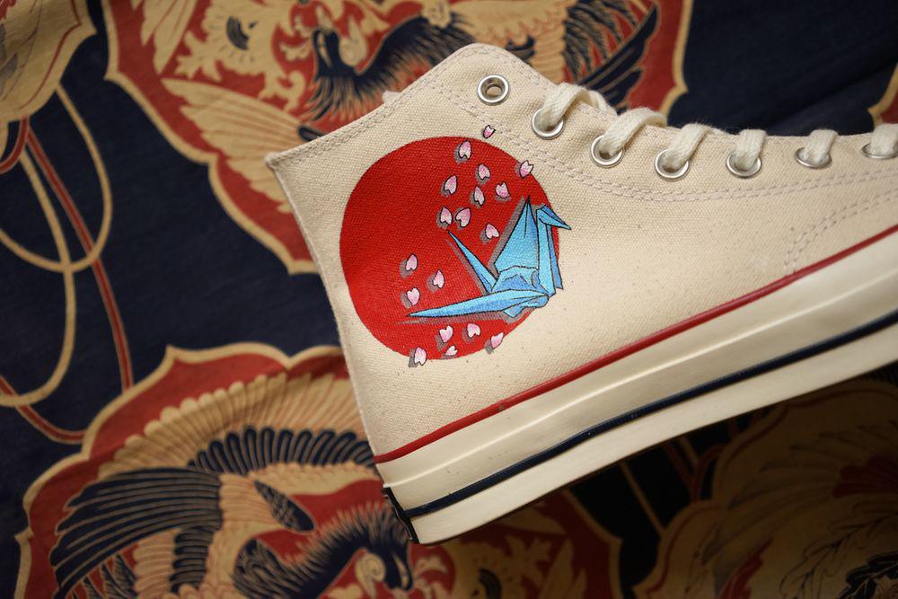 Flying Hawk Studio & Simple Union mettent à jour la Converse 1970 avec des éléments japonais traditionnels