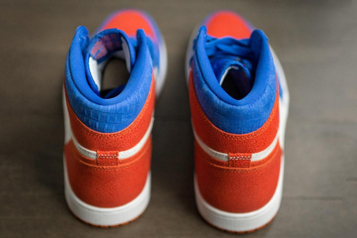 Tar Heels UNC et les alligators de Floride reçoivent des PE de luxe d'Air Jordan 1 Tar Heels UNC et les alligators de Floride reçoivent des PE de luxe d'Air Jordan 1