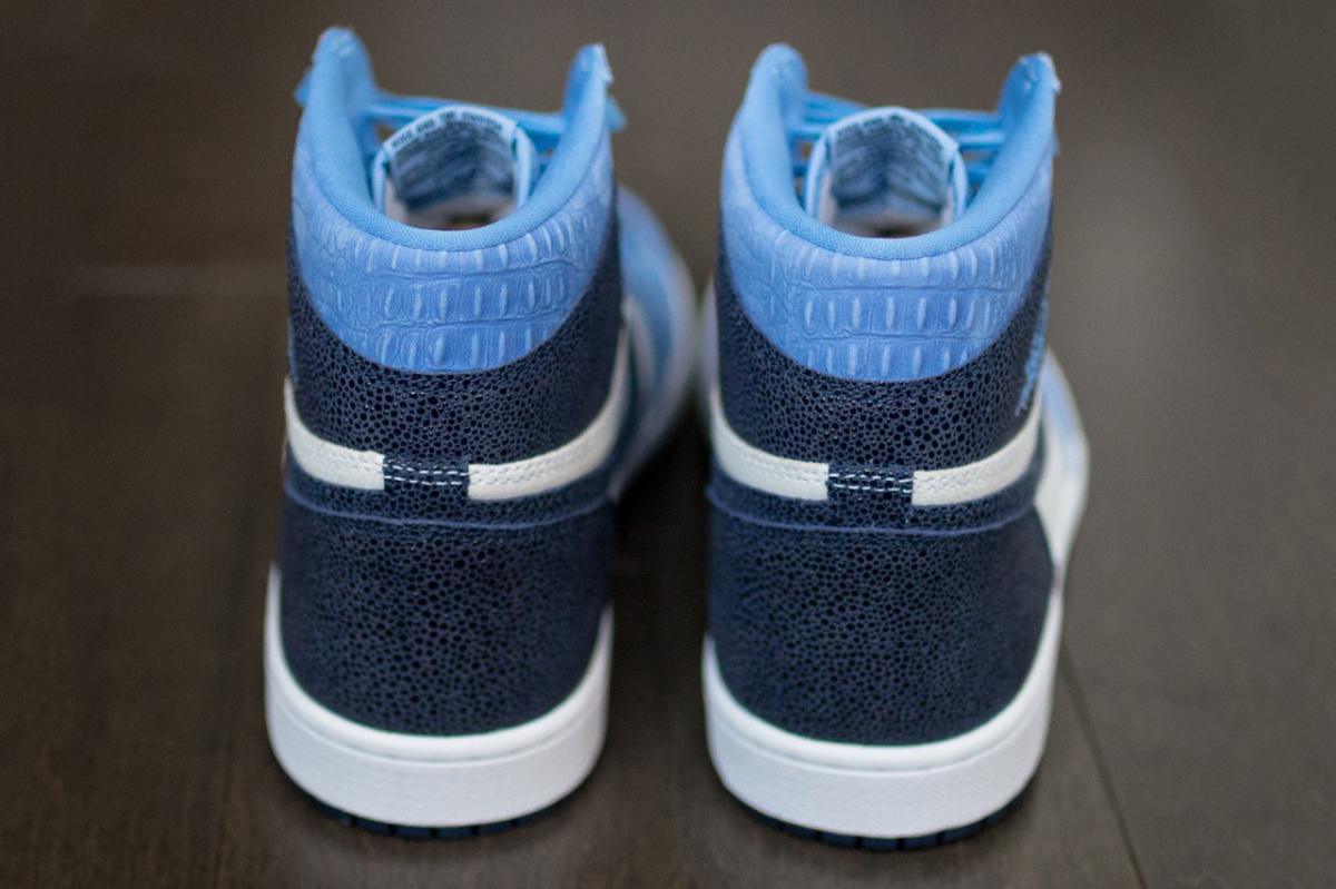 Tar Heels UNC et les alligators de Floride reçoivent des PE de luxe d'Air Jordan 1 Tar Heels UNC et les alligators de Floride reçoivent des PE de luxe d'Air Jordan 1